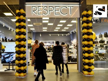 У «ПортCity» відкрили салон взуття «Respect»*