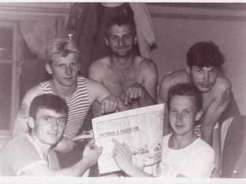 Опублікували фото випускників луцького істфаку від 1960-х до сьогодення