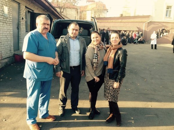 Начальник військового госпіталю Олександр Хоменко, Наталія Ариванюк, Ірина Осіпова