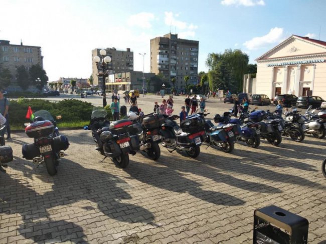 Байкери з Польщі та Білорусі відвідали Ковель. ФОТО