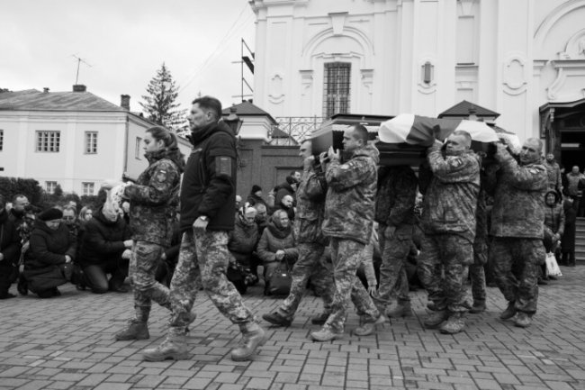 У Луцьку провели в останню путь Героя Сергія Гаврука