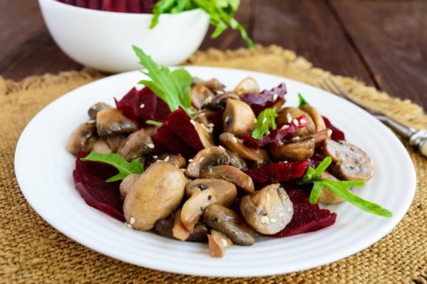 ТОП-10 салатів із буряка. РЕЦЕПТИ