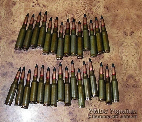 У Нововолинську нероба розгулював із торбою патронів. ФОТО