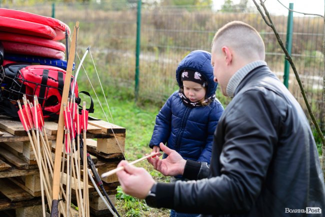 Яскраво, весело і смачно: на «Юпітері» відсвяткували День доброго сусіда. ФОТОРЕПОРТАЖ*