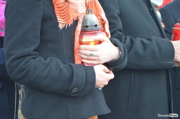 Лучани вшанували пам’ять жертв Голодомору