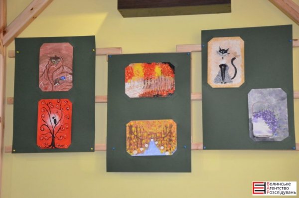 У Луцьку ‒ виставка-продаж картин заради особливих дітей. ФОТО