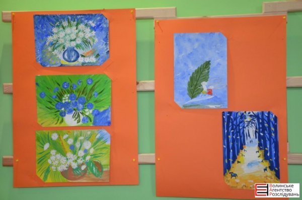 У Луцьку ‒ виставка-продаж картин заради особливих дітей. ФОТО