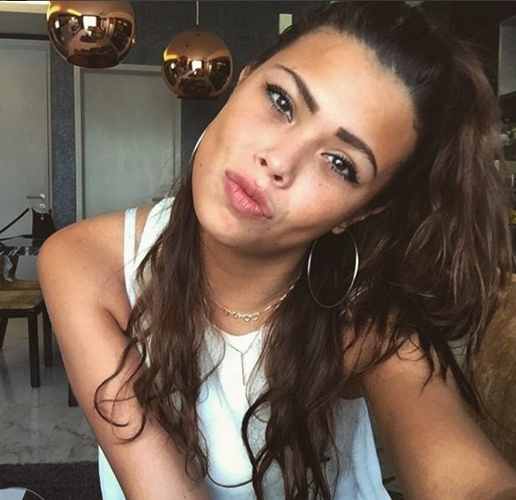 Відома модель померла при загадкових обставинах