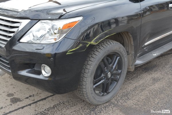 У Луцьку посеред дороги водієві маршрутки стало погано. ФОТО