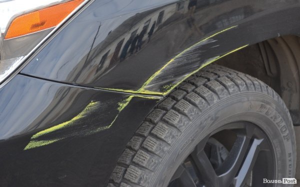 У Луцьку посеред дороги водієві маршрутки стало погано. ФОТО