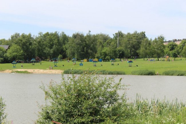 Розповіли, чи можна купатись в озері Нововолинська