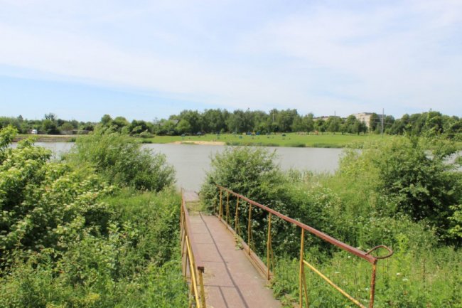 Розповіли, чи можна купатись в озері Нововолинська