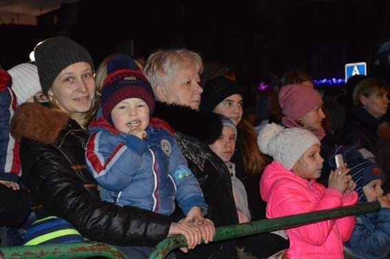 У Ковелі засяяла головна ялинка