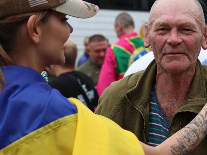 Україна та Росія провели другий етап обміну у форматі "1000 на 1000": кого повернули