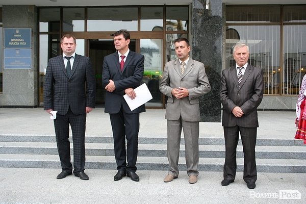 На Волині – 10 нових шкільних автобусів. ФОТО