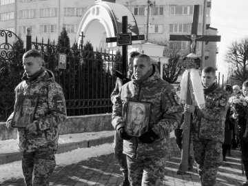 У Луцьку попрощалися із Героями Олександром Ференцом та Віктором Іваницьким. ФОТО