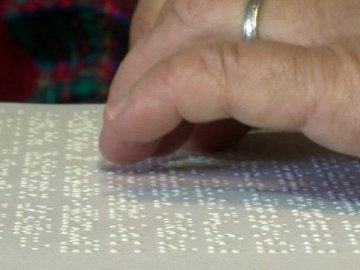 Як працюють на Волині спеціалізовані бібліотеки для незрячих. ВІДЕО