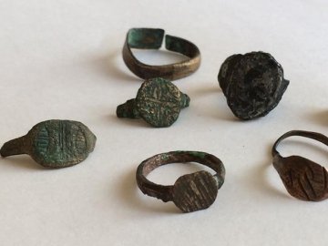 Волинський музей отримав експонати часів Київської Русі. ФОТО