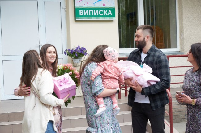 Акторка серіалу «Жіночий лікар» народила у Луцьку донечку