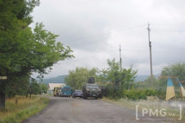У Правому секторі прокоментували затримання двох бійців під Мукачево. ФОТО. ВІДЕО