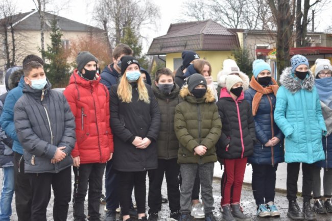 У волинській громаді з'явився новий шкільний автобус. ФОТО