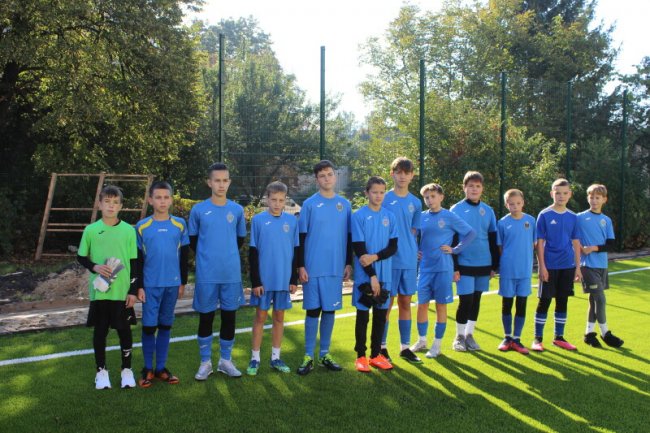 У Луцьку відкрили нове футбольне поле. ФОТО