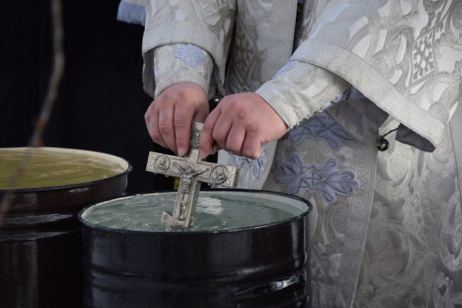 На «Луцькводоканалі» освятили воду.  ФОТО