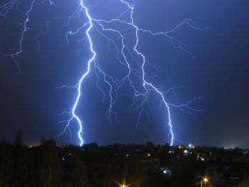 На Волині  – штормове попередження на вівторок, 13 серпня