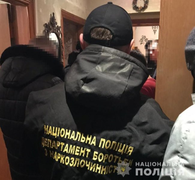 У Луцьку затримали 21-річного «закладчика». ФОТО