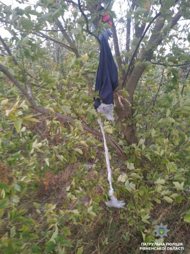 На Рівненщині  патрульні врятували самогубця