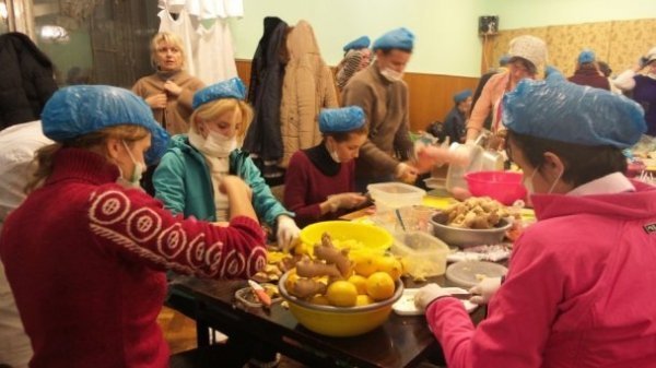 Будні штабу Євромайдану в Києві. ФОТО