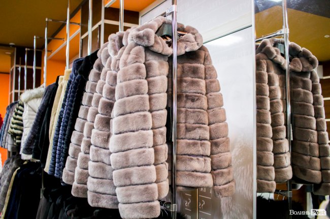 У Луцьку – новий магазин шкіри та хутра від турецького виробника*