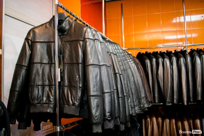 У Луцьку – новий магазин шкіри та хутра від турецького виробника*