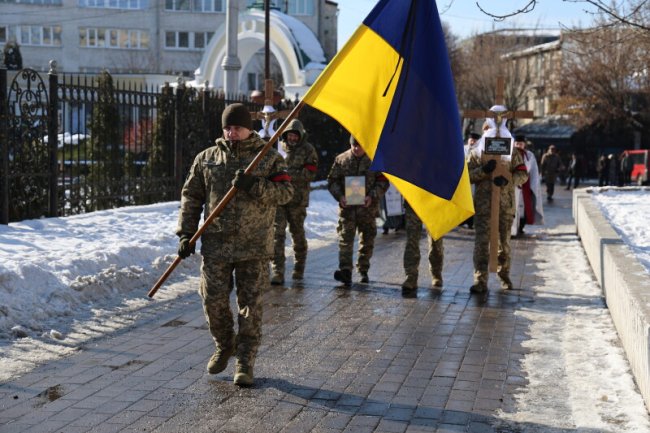 У Луцьку попрощалися з воїнами, які загинули, захищаючи Україну - Петром Берлінцем та Сергієм Терещенком