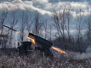 Сили оборони України відбивають штурми ворога на Авдіївку та у Бахмутському напрямку
