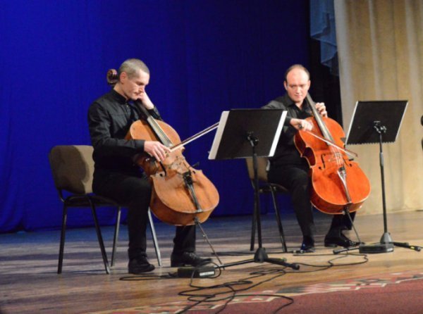 Філософія життя у концерті від «Сестер Тельнюк» 