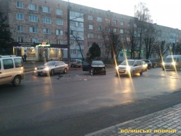 У Луцьку на Відродження  – аварія. ФОТО