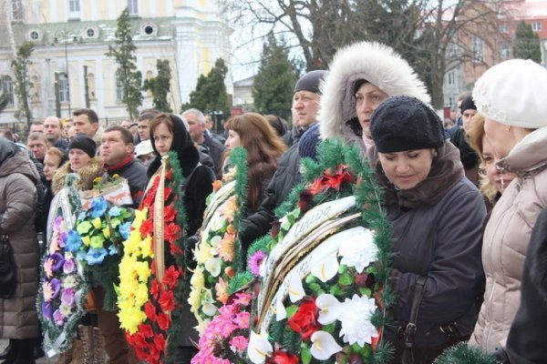 У Луцьку прощалися із військовим Дудкою. ФОТО