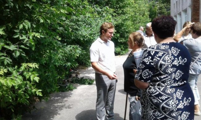 Нардеп Степан Івахів зустрівся з жителями Світязя. ФОТО*
