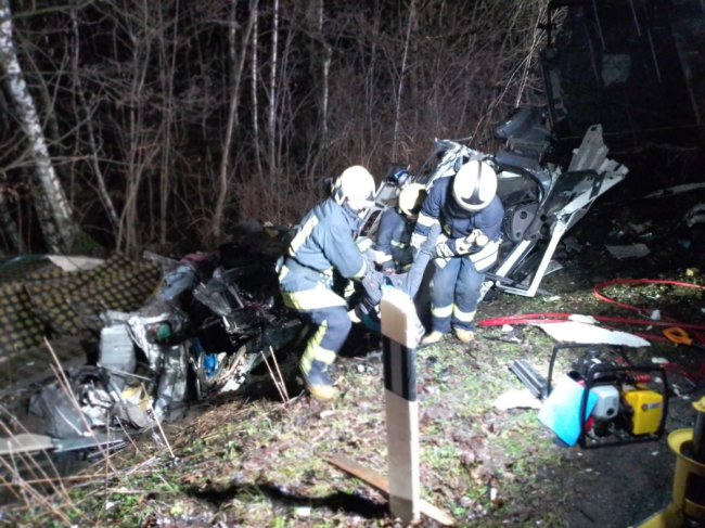 На Волині зіткнулися дві вантажівки: водії загинули