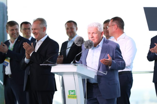 Нові обличчя міст: хто йде на вибори від «Слуги Народу»*