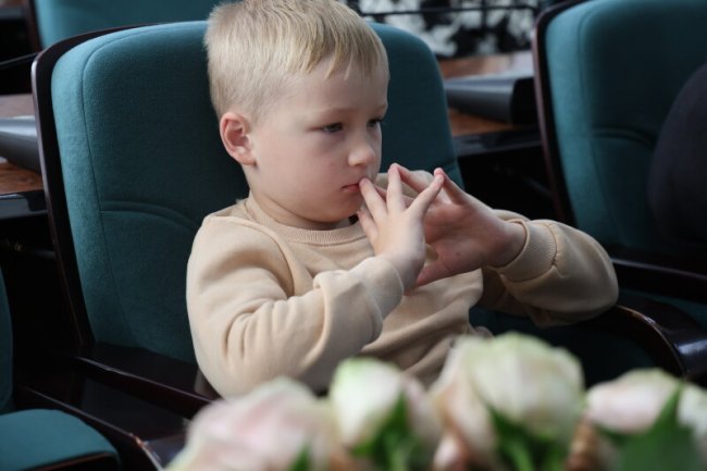 У Луцьку рідним загиблих військових вручили державні нагороди 