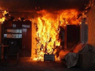 На Волині від вогню врятували 2 житлових будинки