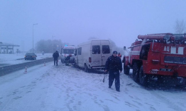Жахлива аварія на Волині: 2 загиблих та 2 травмованих