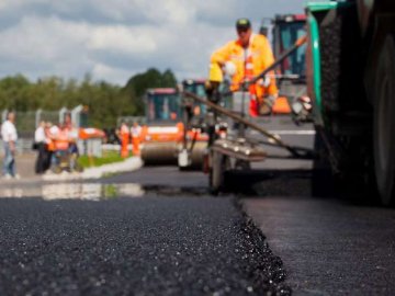 Лучани готові перекривати автошляхи через бездоріжжя 