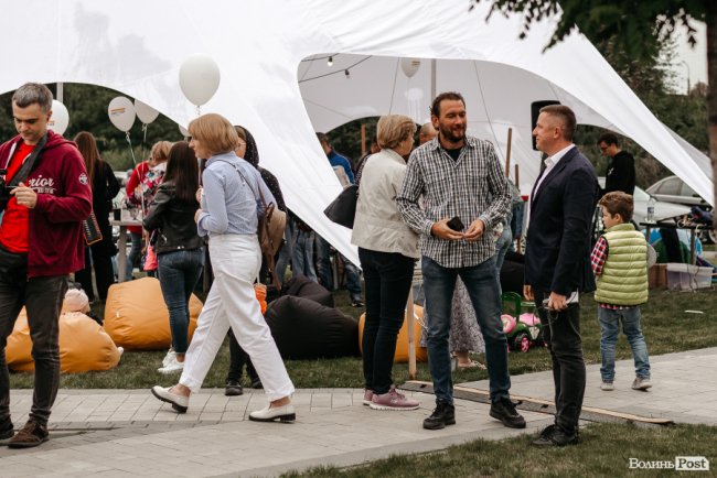 Розкриття таємниці, подарунки та KADNAY «на десерт»: як на «Супернові» веселилися «добрі сусіди». ФОТОРЕПОРТАЖ*