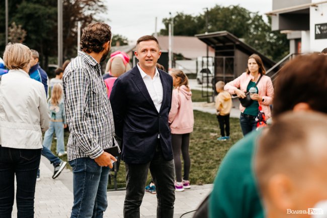 Розкриття таємниці, подарунки та KADNAY «на десерт»: як на «Супернові» веселилися «добрі сусіди». ФОТОРЕПОРТАЖ*