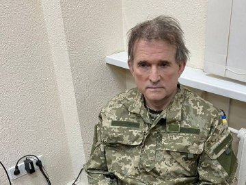 У Львові розпочали розгляд справи Медведчука: засідання проходить у закритому режимі