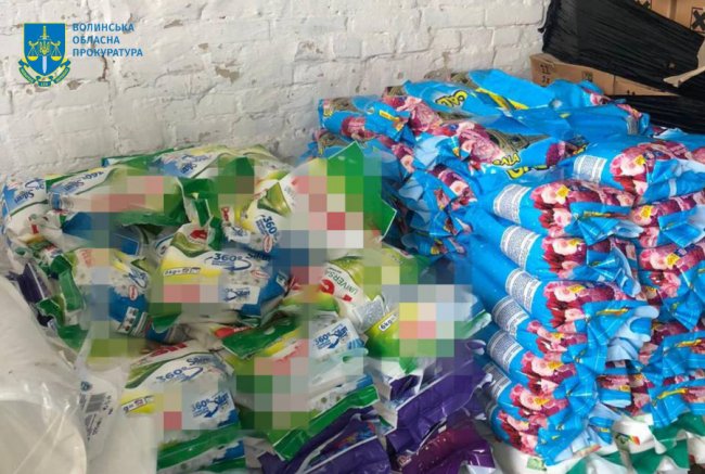 На Волині викрили цех, де виробляли підробні товари побутової хімії. ФОТО