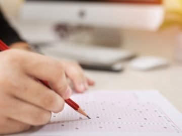 Скільки для волинян коштуватиме пробне ЗНО у 2022 році